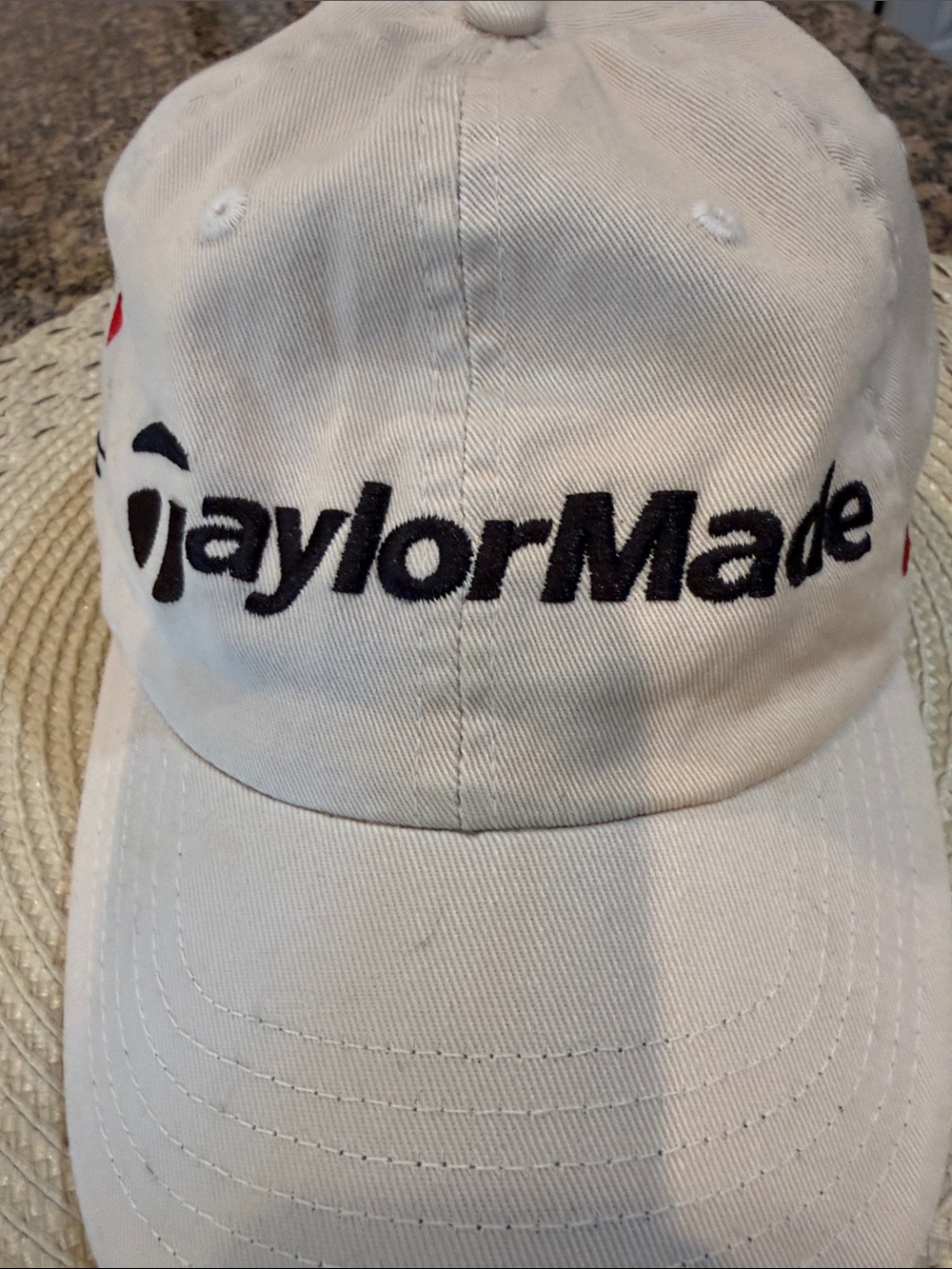 TaylorMade R7 Golf hat - Picture 2 of 7